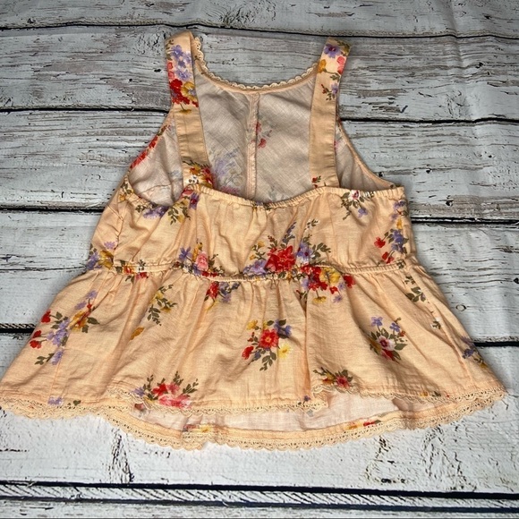 American Eagle Floral Print Peplum Tank Top Size M - Picture 5 of 12